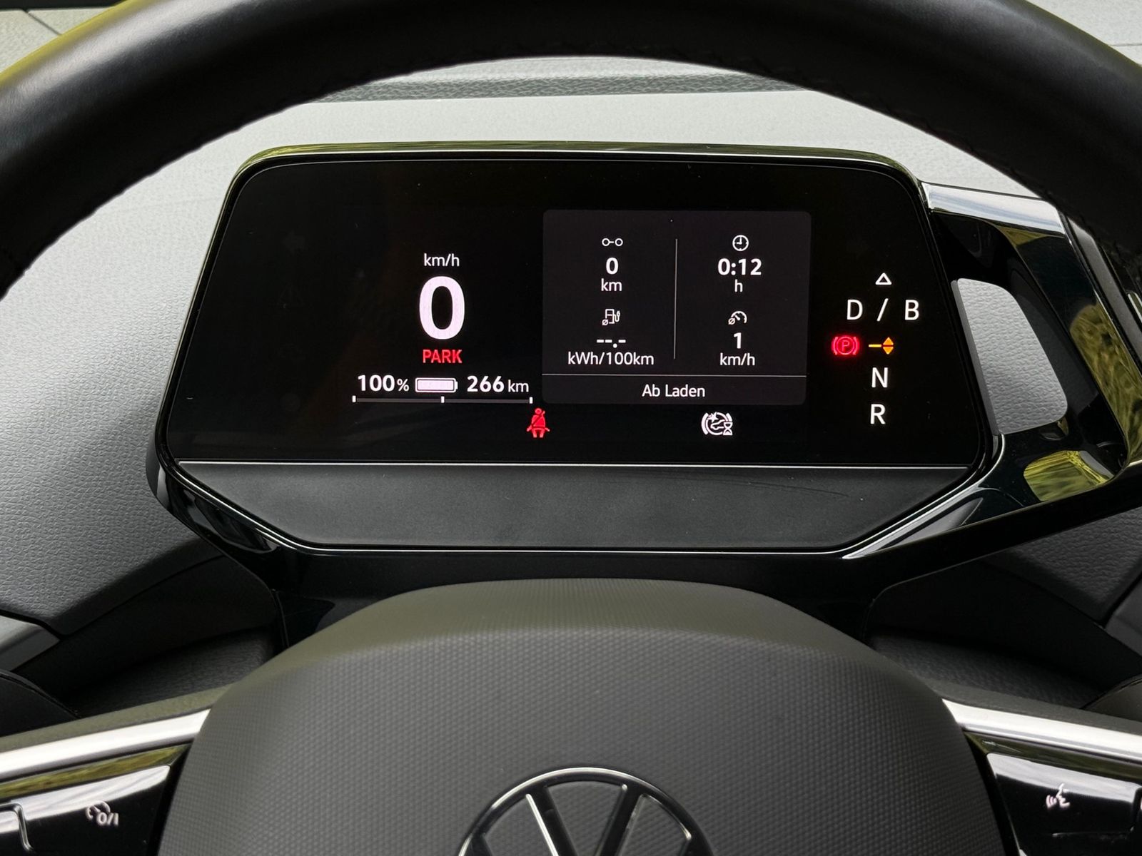 Fahrzeugabbildung Volkswagen ID.4 Pure Performance City LED+CARPL+ACC+SHZ+DAB