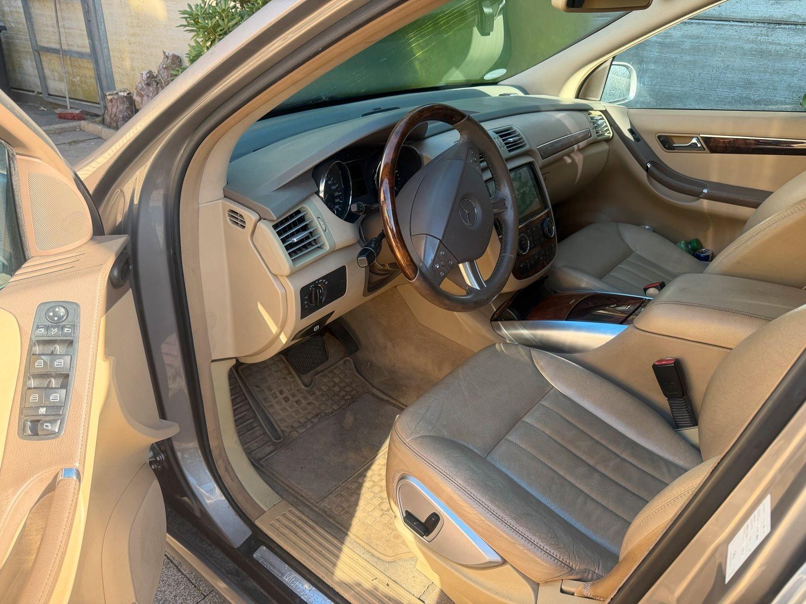 Mercedes-Benz R320 2007 — photo 7