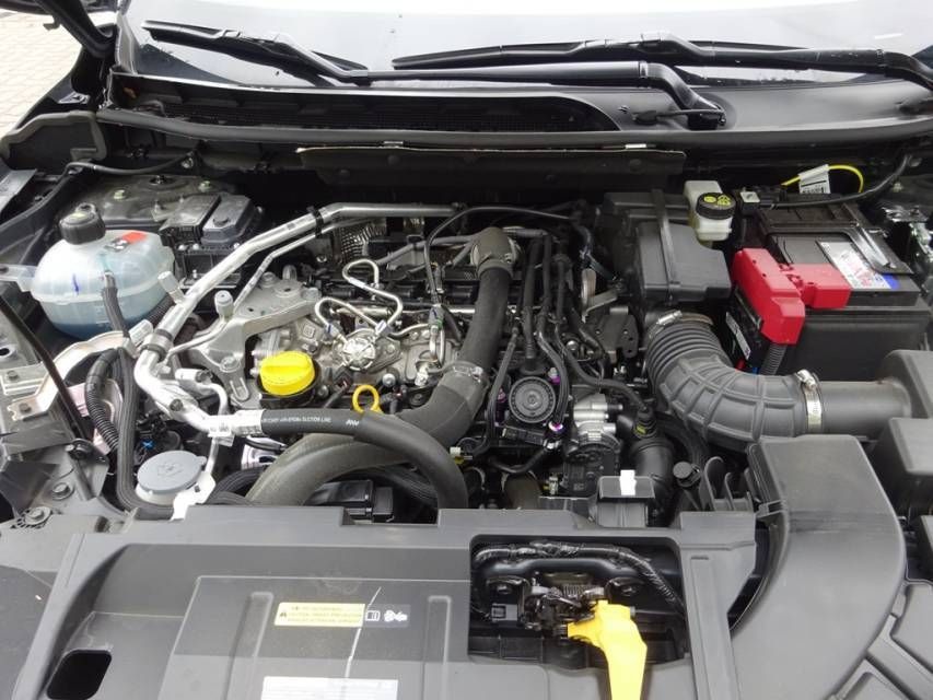 Fahrzeugabbildung Nissan Qashqai 1.3 DIG-T MHEV Automatik Tekna