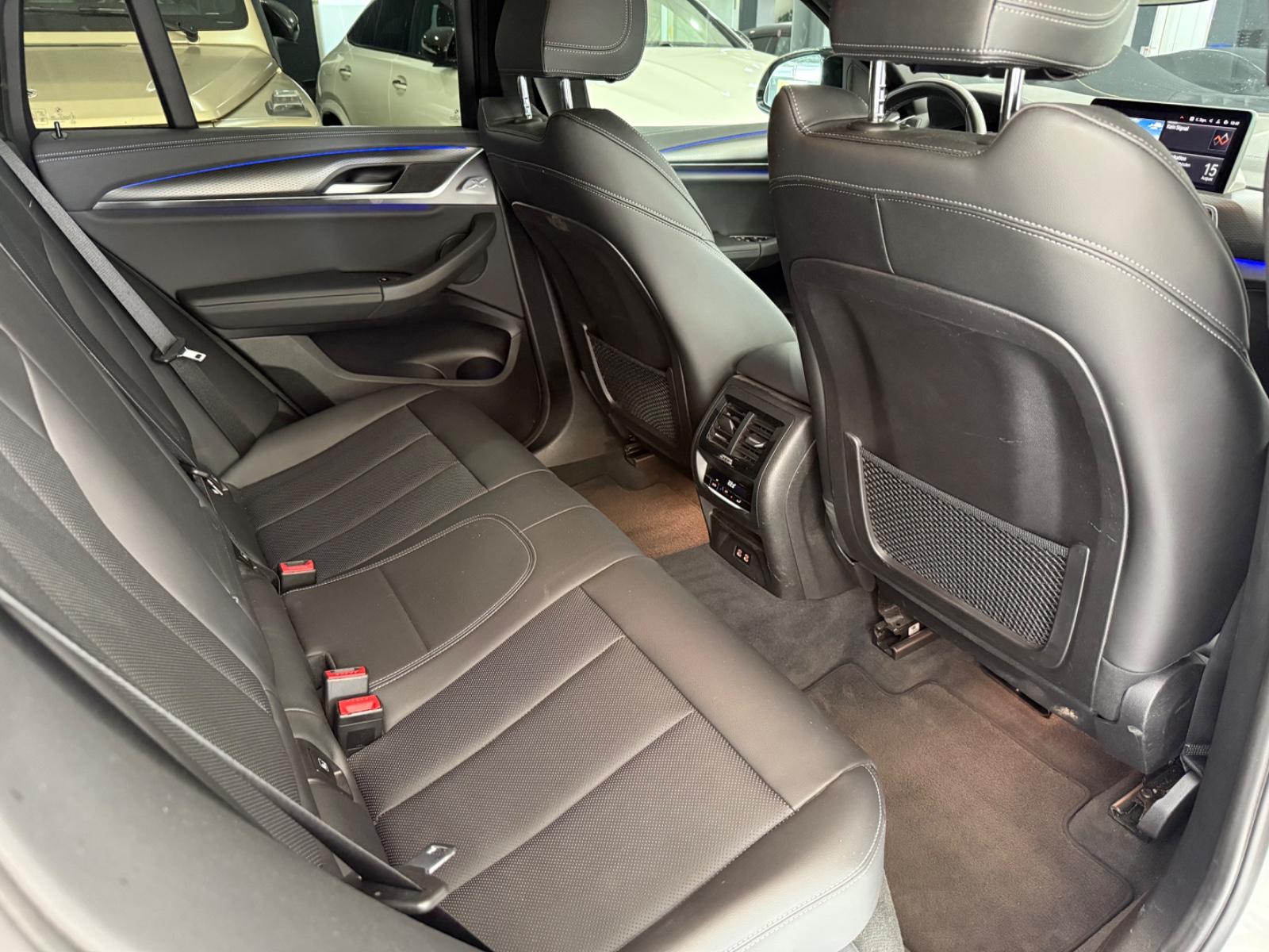 BMW X4 M40d*FACELIFT*MEMORY*KAMERA*AHK*DIGITAL-TACHO