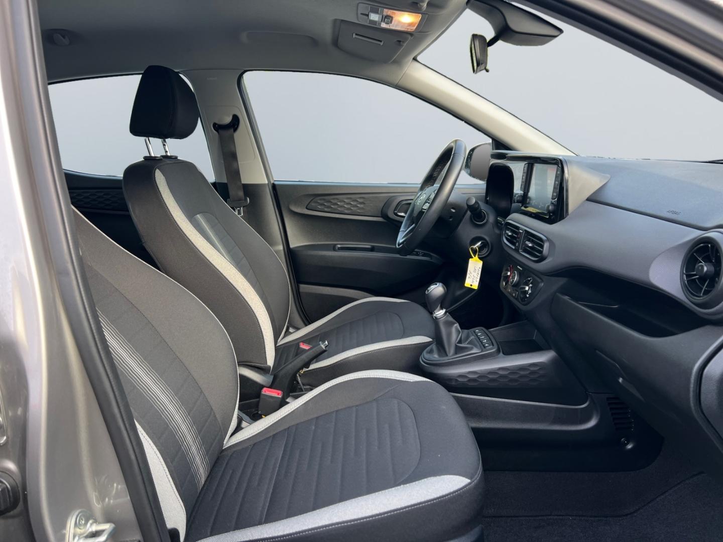 Hyundai i10 1.2 Trend *CarPlay*PDC hi*SHZ*LHZ*DAB*Tempo*