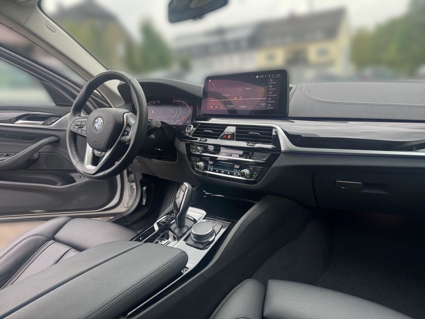BMW 530 d xDrive Luxury Line Touring Panorama Park-A foto 21