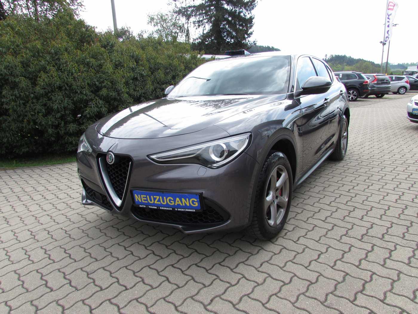 Alfa Romeo Stelvio 2.0 Turbo 16V AT8.Q4 First Edition