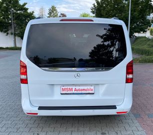 Mercedes V 220 - 7