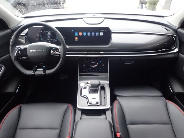 Fahrzeugabbildung BAIC X75 1.5T 7DCT Massagesitze Sitzbelüftung Indukti