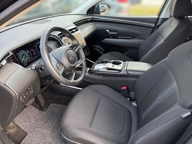 Fahrzeugabbildung Hyundai Tucson Trend Plug-In Hybrid 4WD +KLIMA+LED+PDC+U