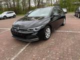 Volkswagen Golf VIII Active 1.5TSI 150 PS Kamera+ACC+Navi + - Volkswagen Golf: 150 Ps