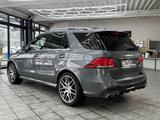 Mercedes-Benz GLE 63 AMG S 4Matic,Pano,MB Scheckheft, Deutsch - gebrauchte Mercedes-Benz GLE 63 AMG aus dem Jahr 2016