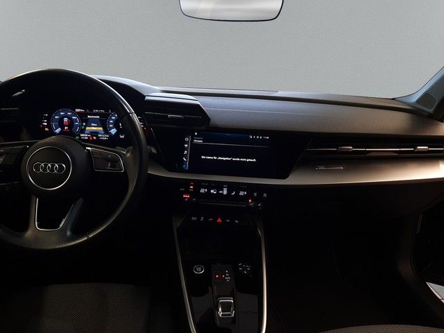 Fahrzeugabbildung Audi A3 Sportback advanced 40TFSIe LED Kamera 18"