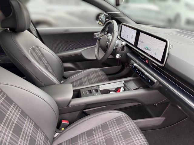 Fahrzeugabbildung Hyundai IONIQ 6 First Edition Elektro 4WD +KLIMA+LED+NAV