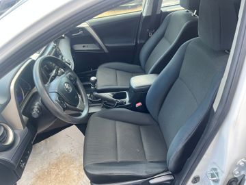 Toyota RAV 4 - 7