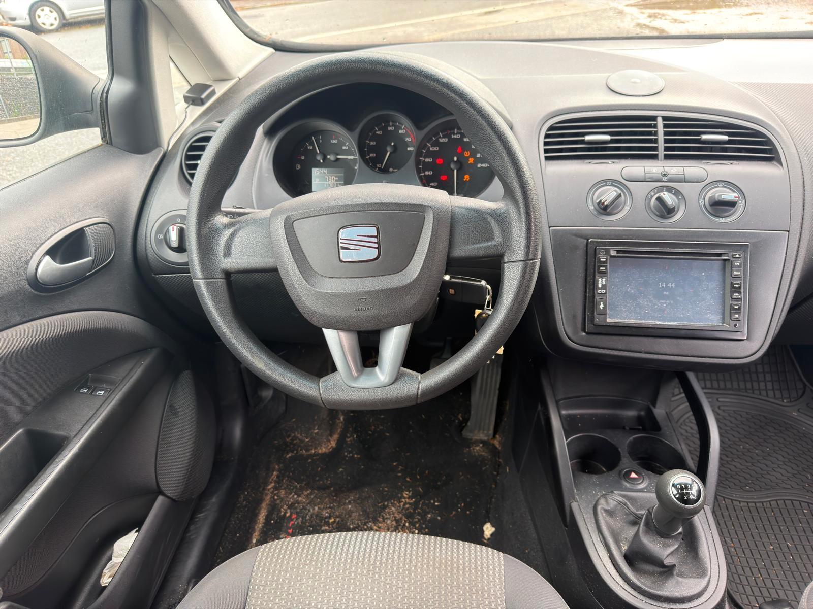 Seat Altea 2011 — photo 8