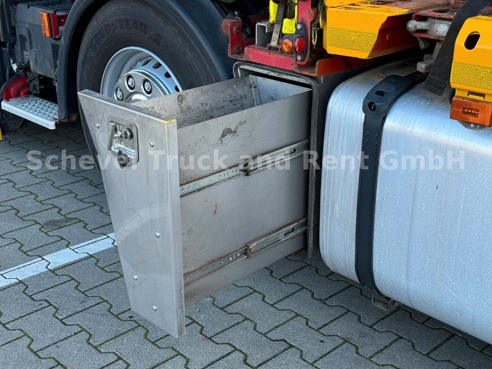 Fahrzeugabbildung Scania R500 Contain-Pritsche+ Palfinger 78002/JIB/Seilw