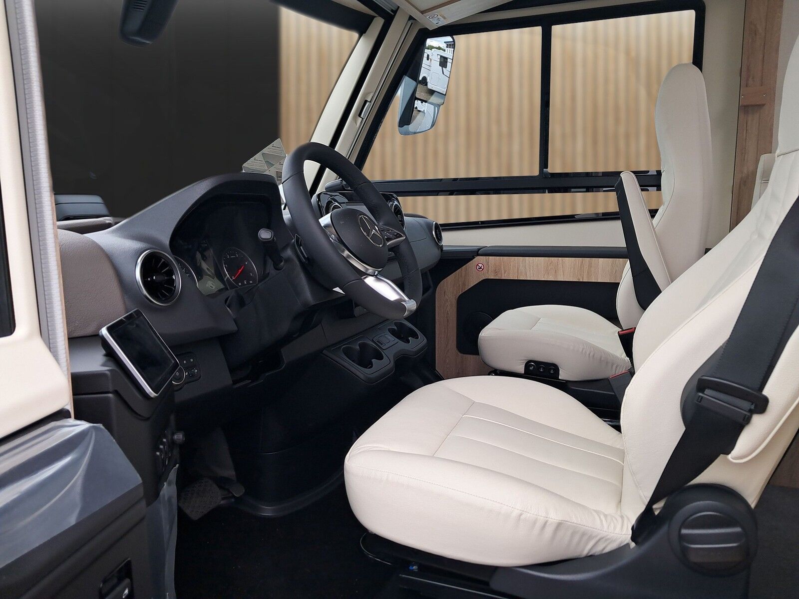 Fahrzeugabbildung Eura Mobil Integra Line GT IL 726 EF Mondial+, Mark. ,170PS