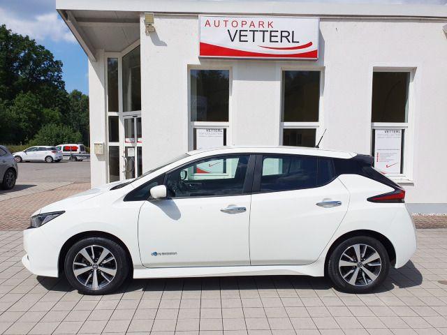 Nissan Leaf 40kWh Acenta Winter-Paket 169,- mtl Leasing