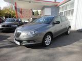 Lancia Delta Oro 1,9d 140 KW 2.Hd Klimatr+Navi+LederPDC - Lancia aus 2008