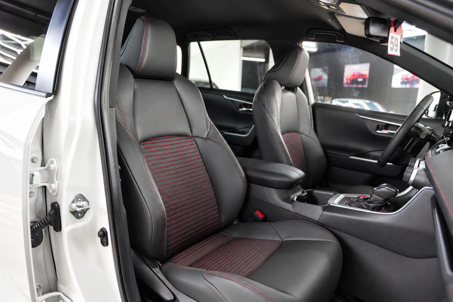 Fahrzeugabbildung Suzuki Across 2.5 Plug-In Hybrid Comfort+ E-Four/ACC/