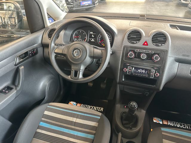 MYAUTOCENTER – Gebraucht- und Jahreswagen mit Werkstattservice in Pfaffenhofen Volkswagen Caddy Maxi *2-HAND*7-SITZER*KLIMA*TEMPO*