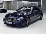 Mercedes-Benz E 400 4Matic Burmester/Virtual/ Pano - Mercedes-Benz E 400: Coupé