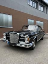 Mercedes-Benz 300SE Cabrio - Mercedes-Benz 300: Cabrio, Se