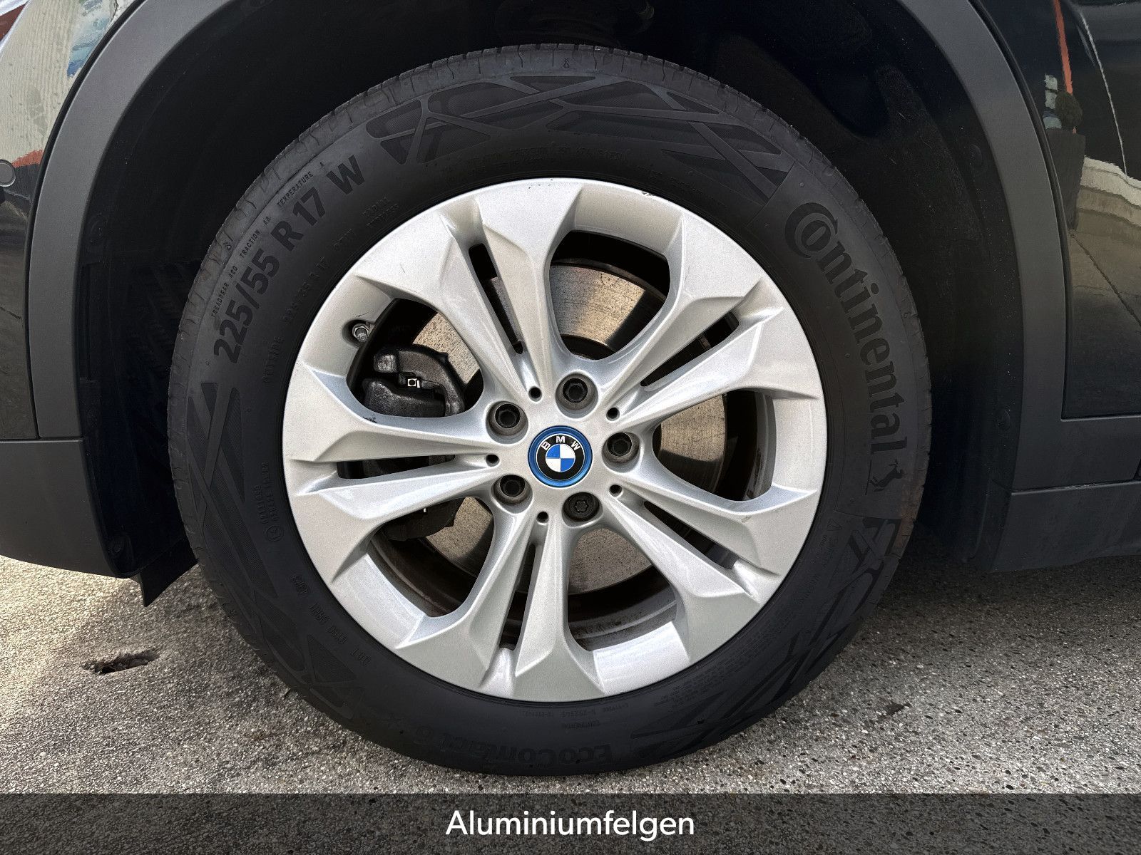 Fahrzeugabbildung BMW X1 xDrive25e Advantage ACC KAM AHK PANO HUD H&K