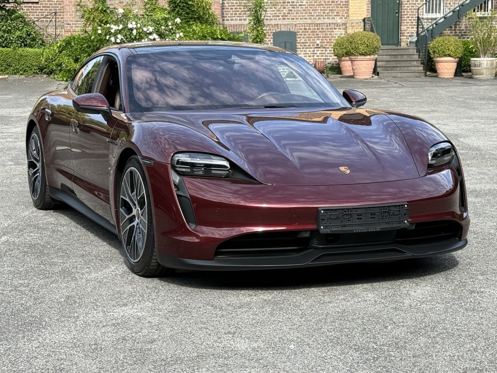 Image of Porsche Taycan