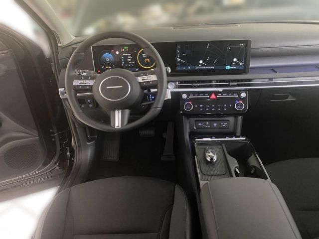 Fahrzeugabbildung Hyundai Tucson Trend Hybrid+LED-Paket Navi Leder Digital