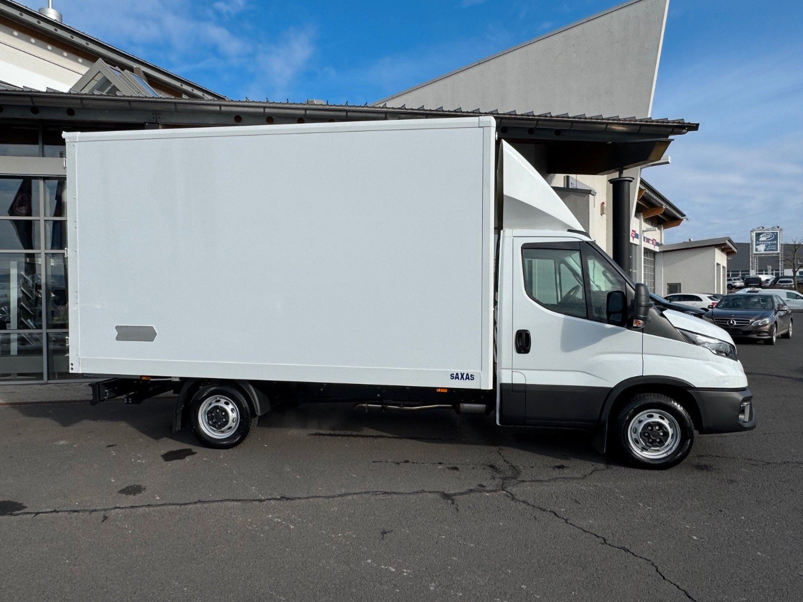 Fahrzeugabbildung Iveco Daily 35S14 A8 *R4.100mm*Automatik*Kamera*