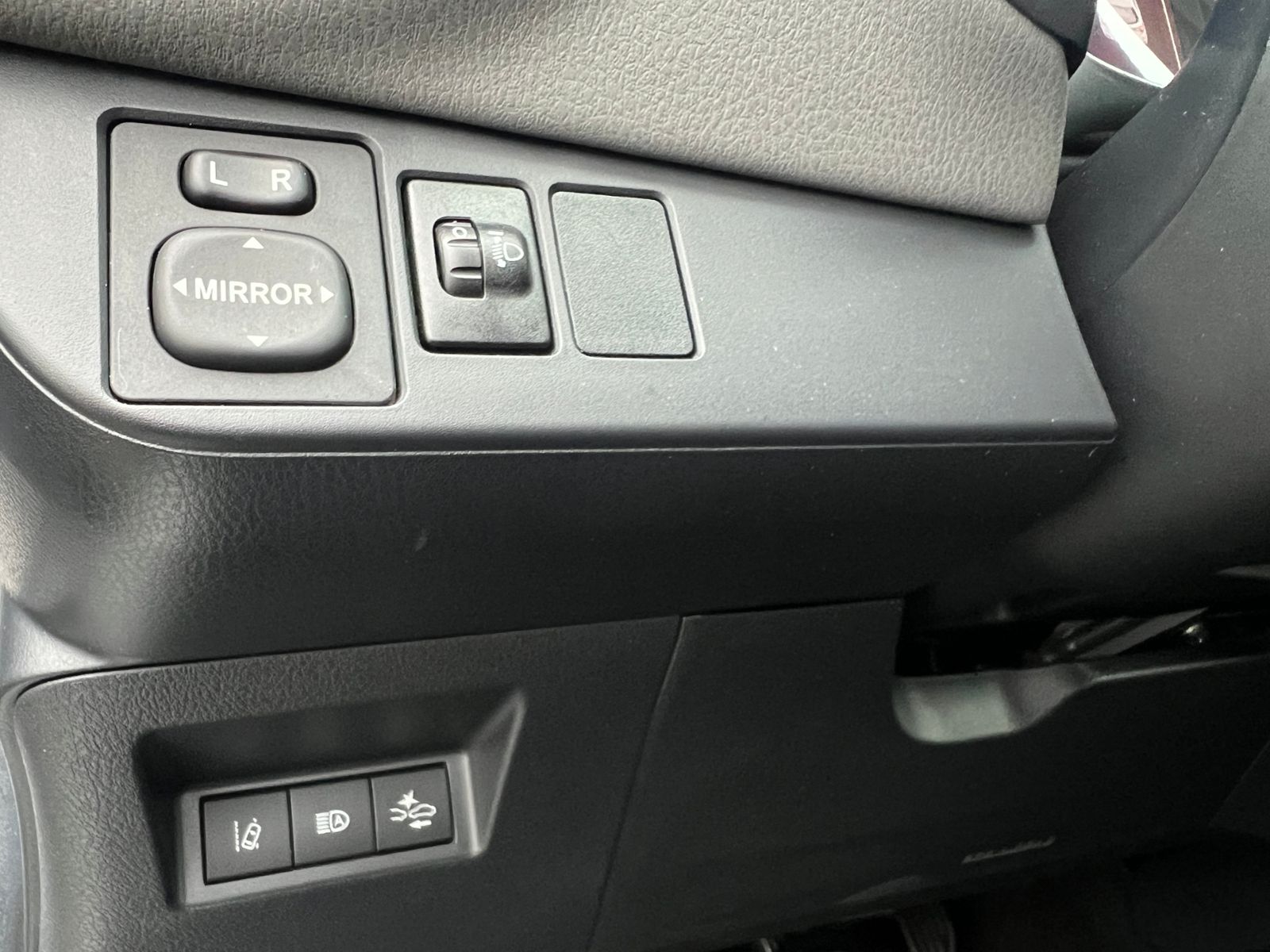 Fahrzeugabbildung Toyota Yaris 1.0 VVT-i Comfort *Klima, Kamera*