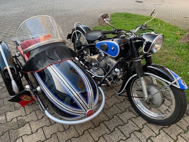 BMW R67 /2  Seitenwagen