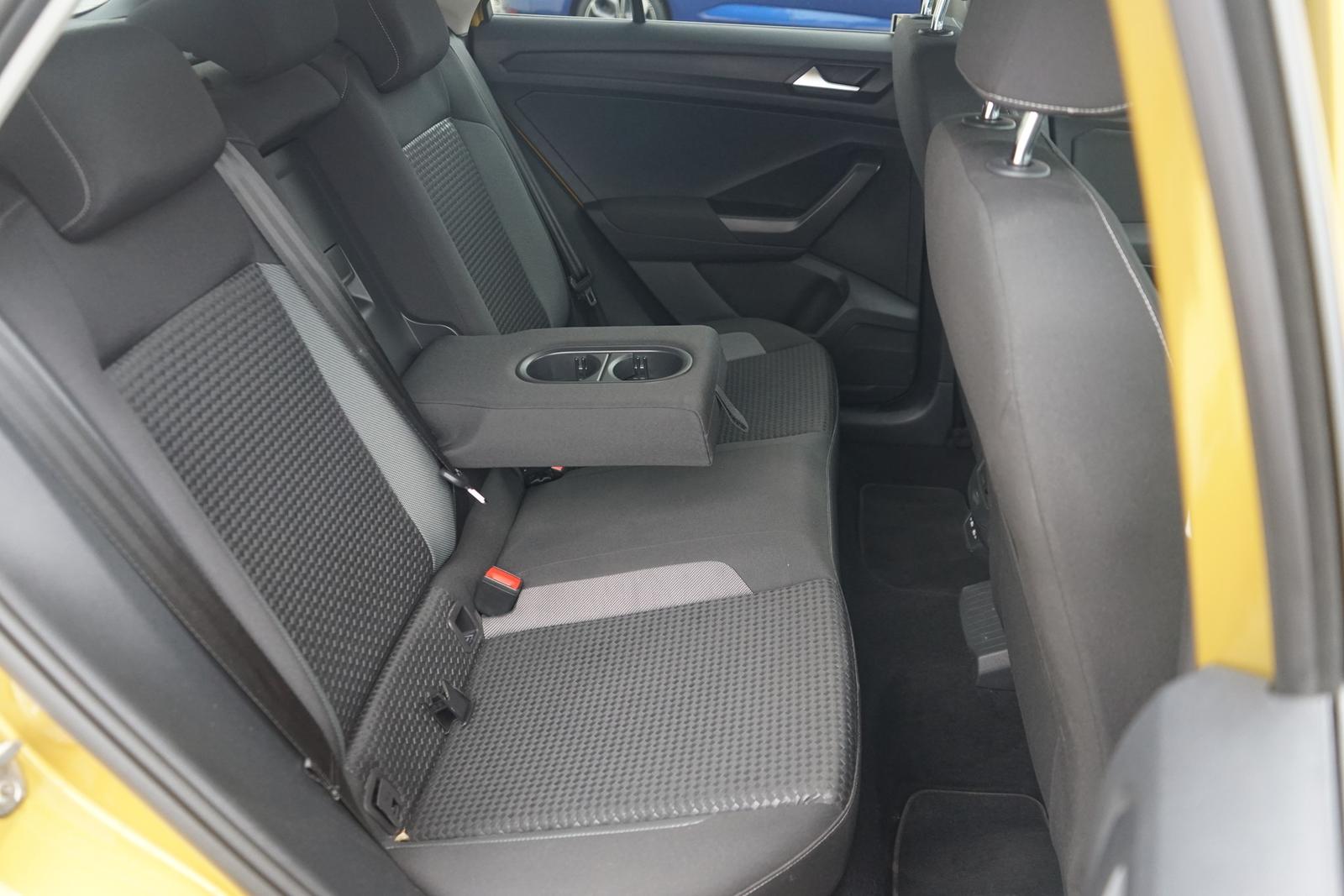 Volkswagen T-Roc 1.5 TSI Active DSG ACC Standheizung LED, миниатюра 10