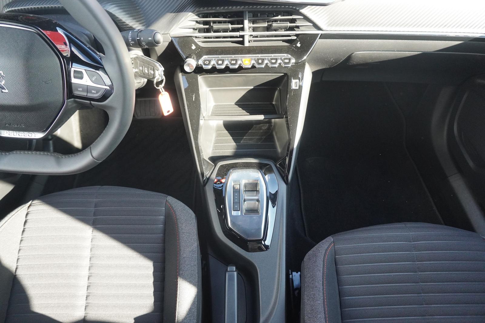 Peugeot 2008 1.2 PureTech Aut. LED Android Apple Kamera