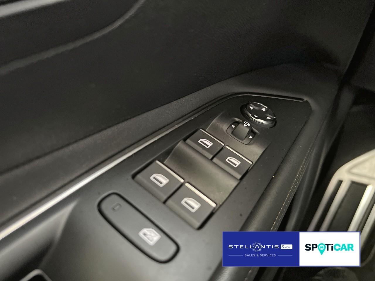 Peugeot 3008 1.2 PureTech 130 GT *Aut.*Shz*Kamera*