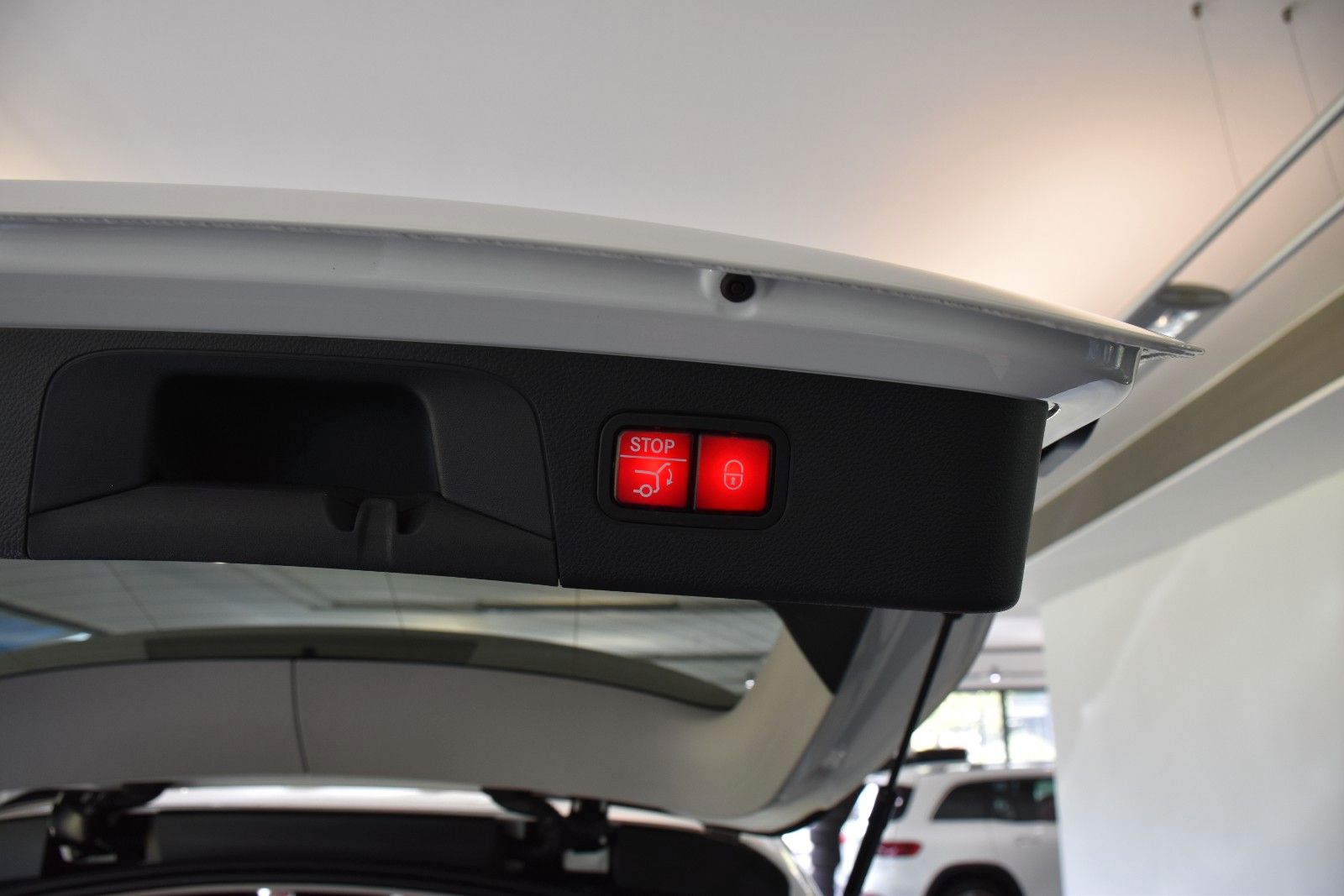 Mercedes-Benz GLC 300 de 4Matic 9G AMG LINE PANO AHK LED NIGHT foto 25