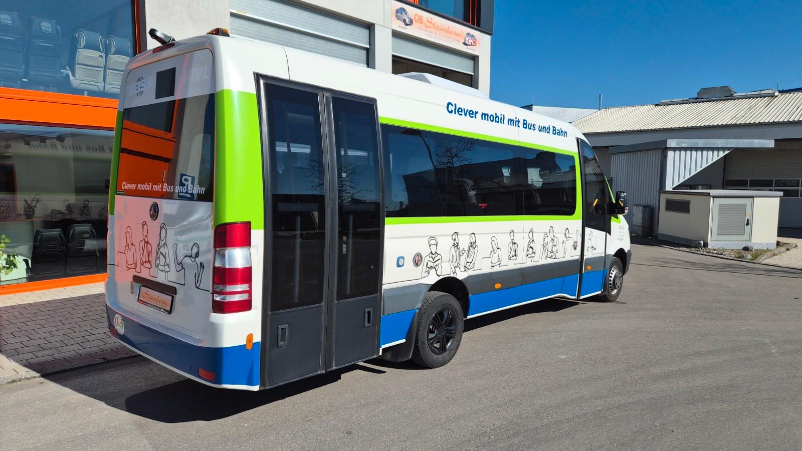 Mercedes-Benz Sprinter 516 Heckniederflur City Schlafsessel