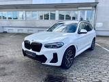 BMW X3 xDrive20i M Sport Park Ass HiFi DAB  - BMW X3 mit Benzin-Antrieb: Weiß, Sportfahrwerk