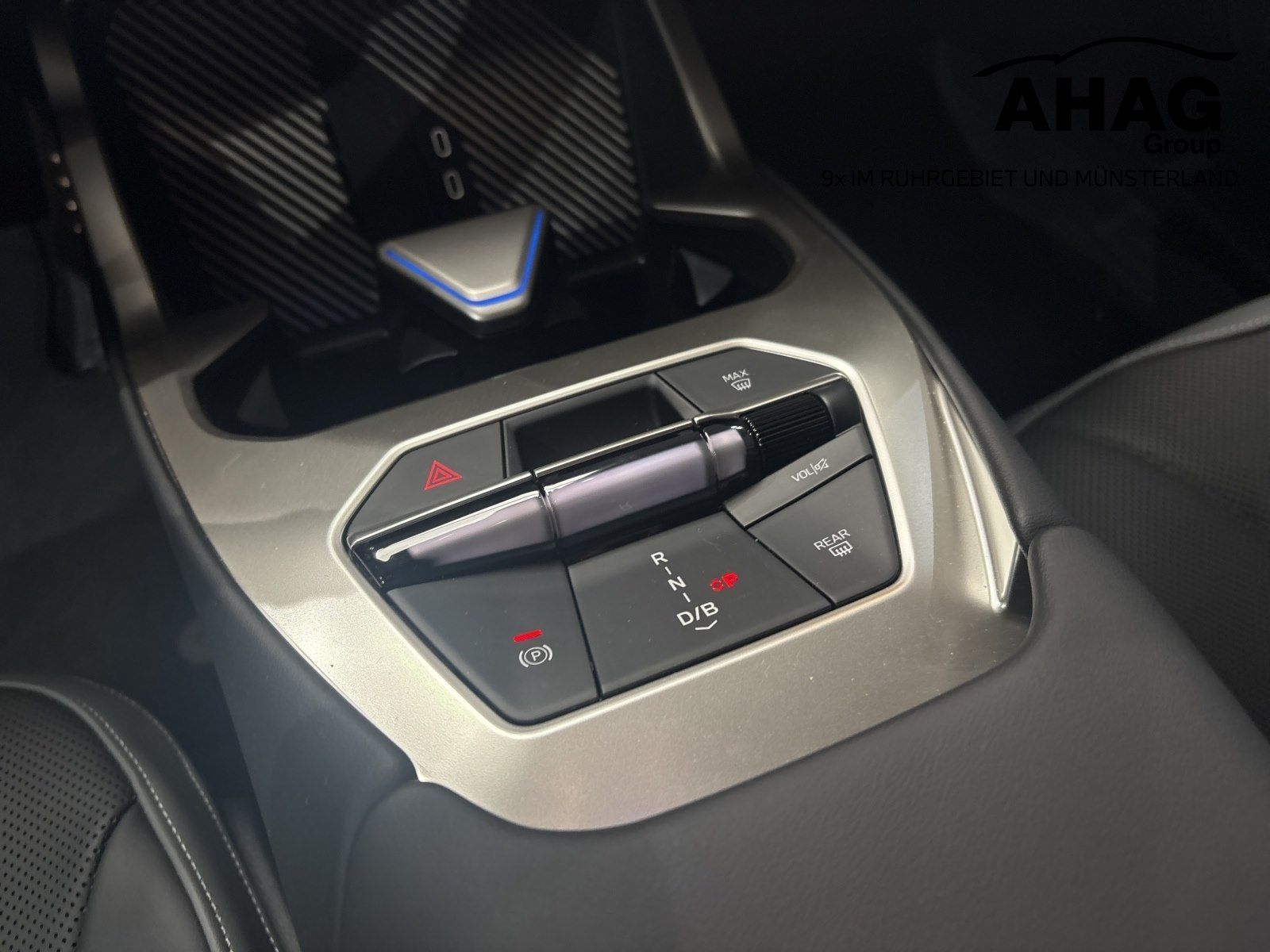 BMW iX3 - Bild 10