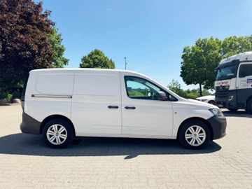 Volkswagen Caddy Maxi - 4