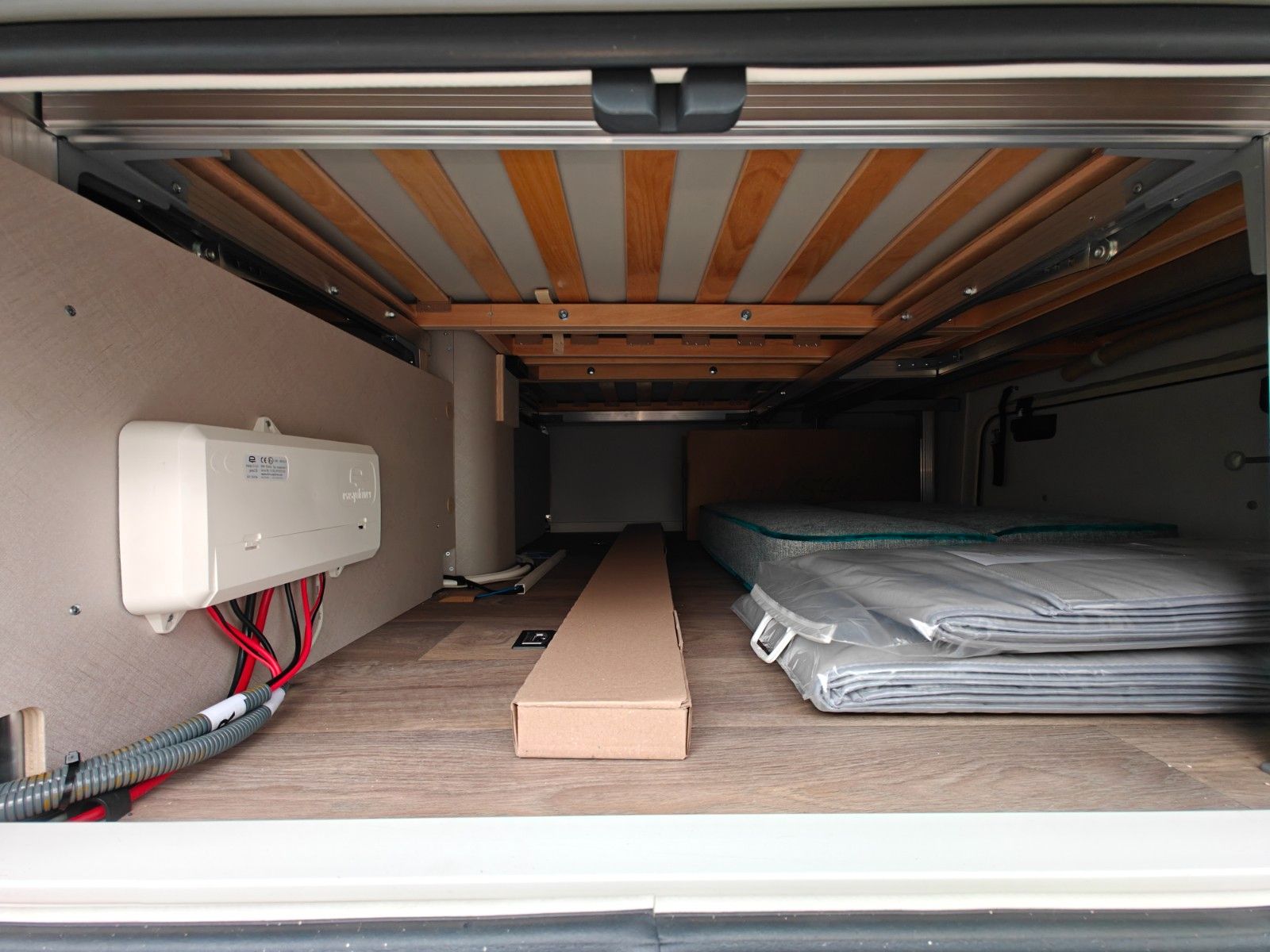 Fahrzeugabbildung HYMER / ERIBA / HYMERCAR Touring 642 Urban - JETZT 5.012€ SPAREN !