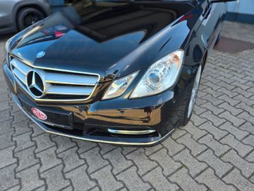 Mercedes E 250 - 12