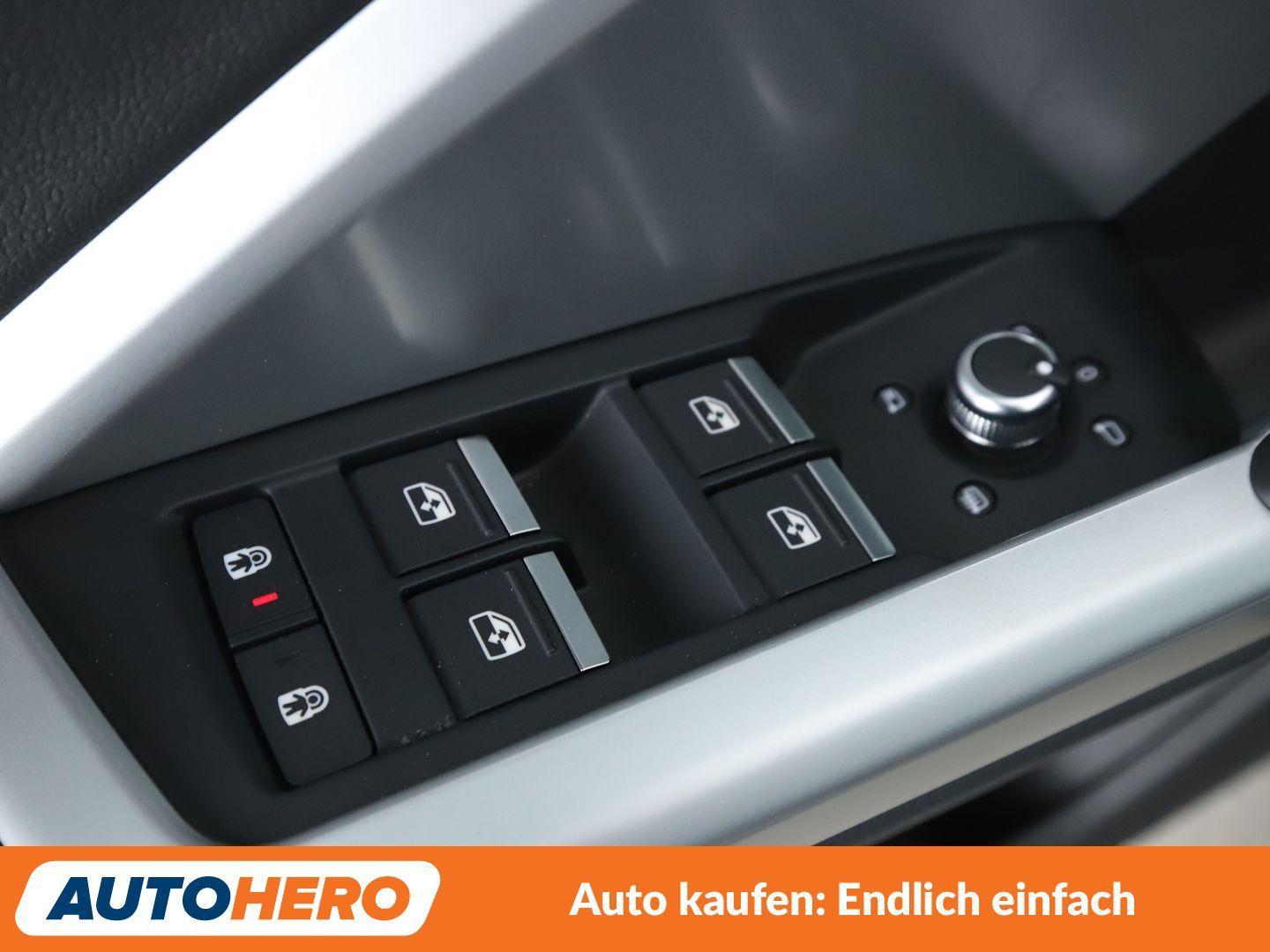 Audi Q3 Sportback 45 TFSI quattro S line Aut.*NAV*ACC