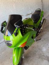 Kawasaki ZX600E - KAWASAKI ZX 600