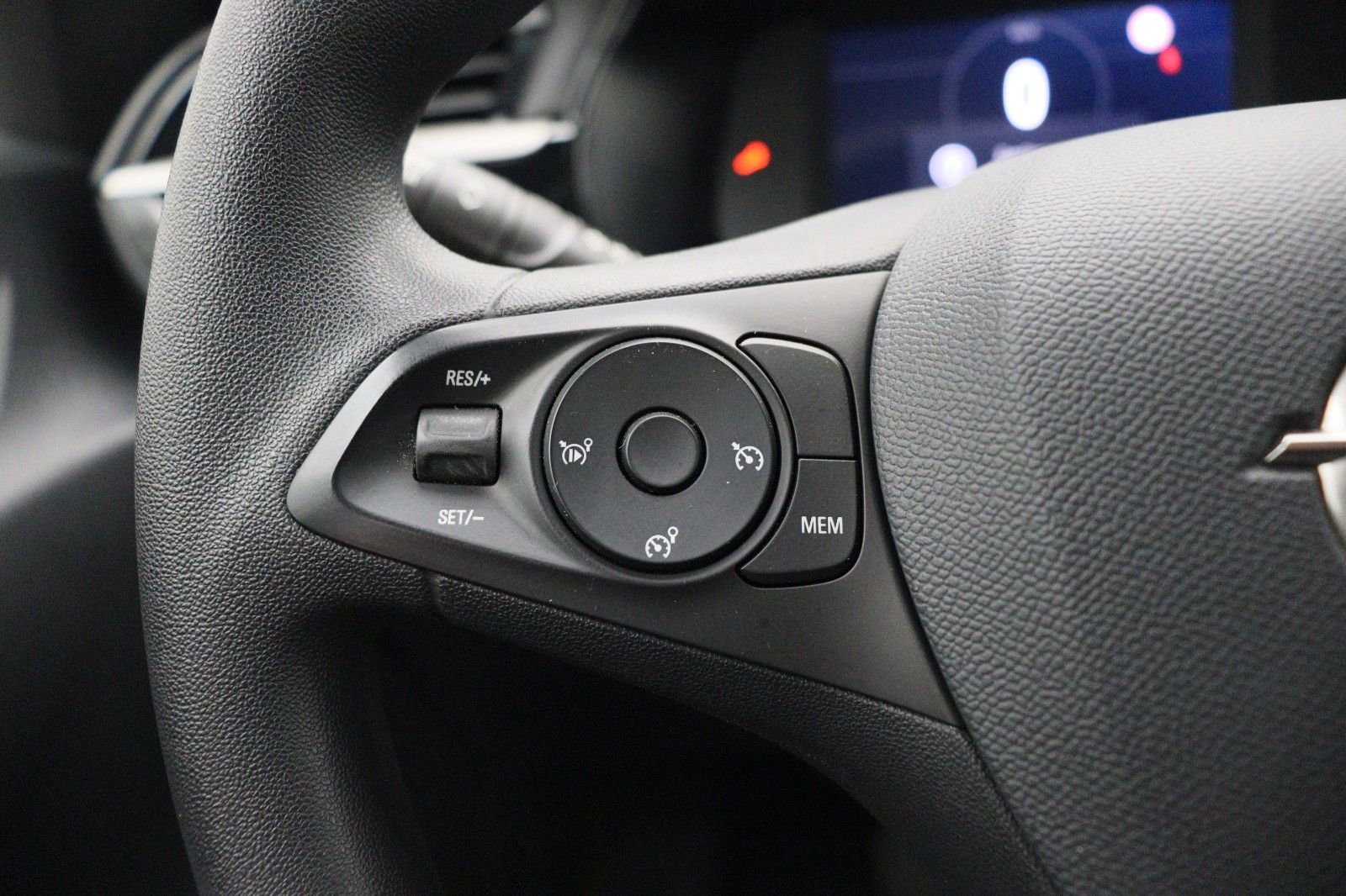 Fahrzeugabbildung Opel Corsa-e F Edition TEMPO KLIMA LDA