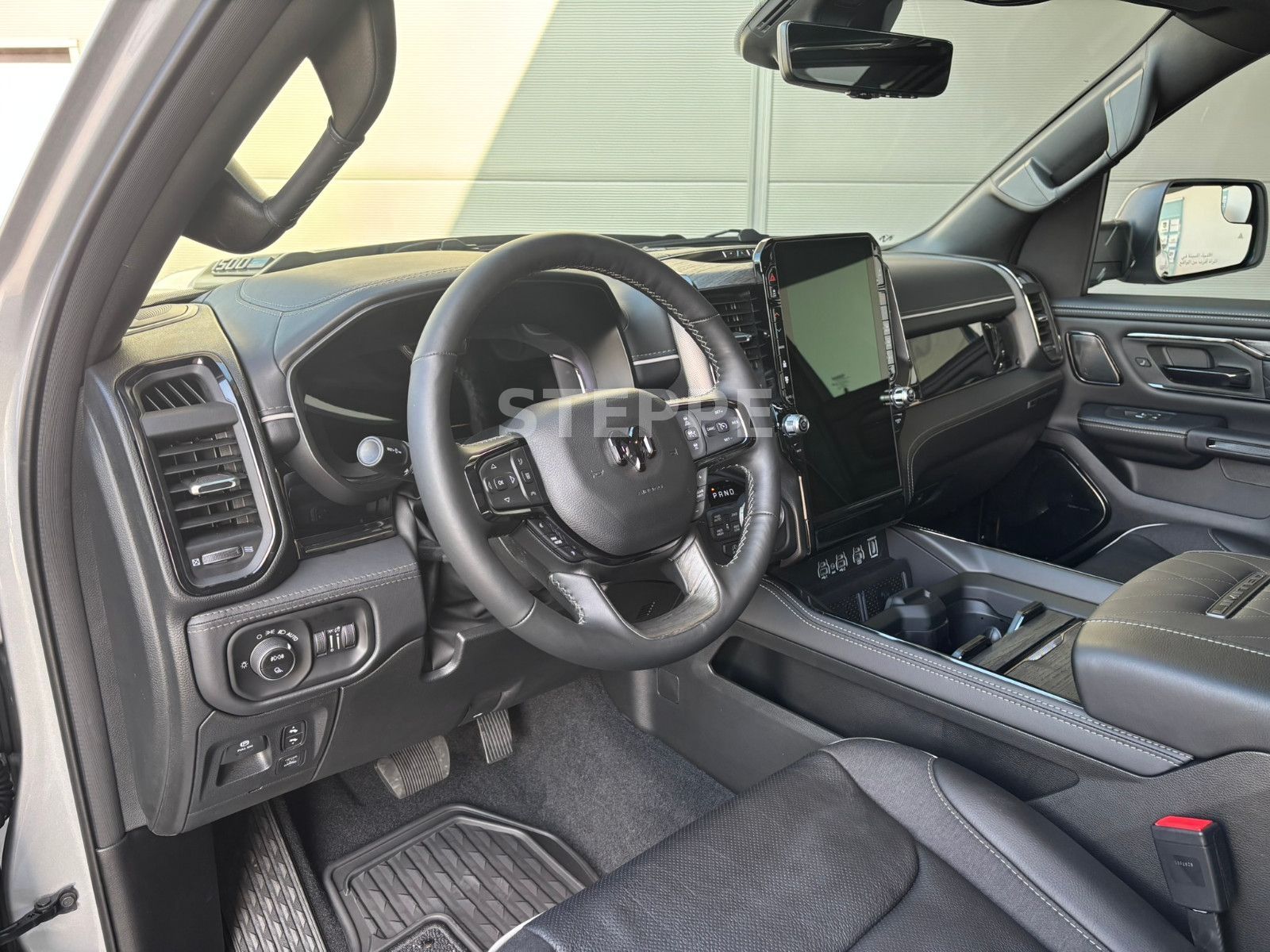 Dodge 2026 RAM 1500 Limited Night 5,7LV8 Rambox MFT