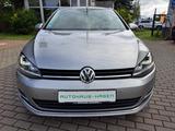 Volkswagen Golf VII Allstar BMT Bi-Xenon Gr.Winterpaket +WR - mit Benzin-Antrieb: Winterpaket