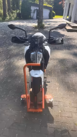KTM Duke 125 | Akrapović - KTM DUKE 125