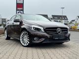 Mercedes-Benz A 180 BlueEfficiency*Garantie*Xenon*Kamera - mit Benzin-Antrieb: Braun, Teilleder, Limousine
