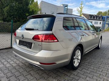 Volkswagen Golf - 7