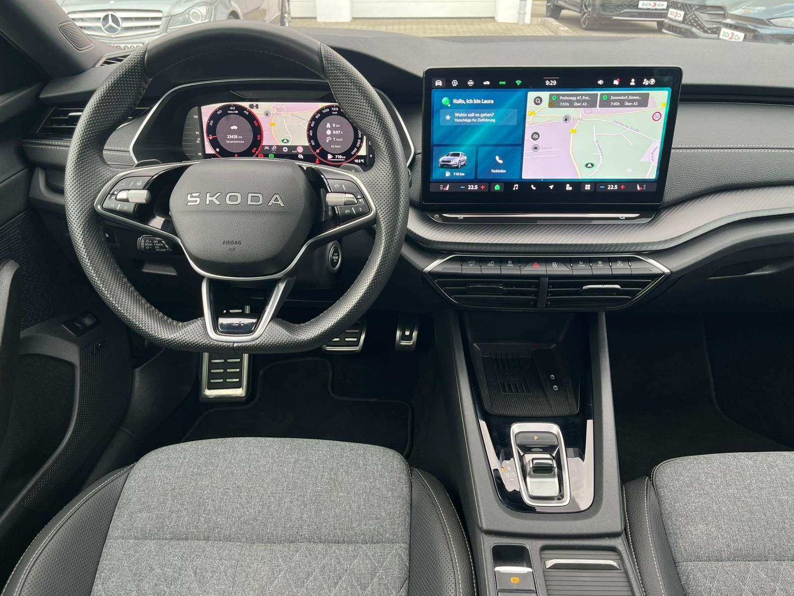 Fahrzeugabbildung SKODA Octavia 2.0 DSG Sportline MATRIX*PANO*CANT.*5J.G
