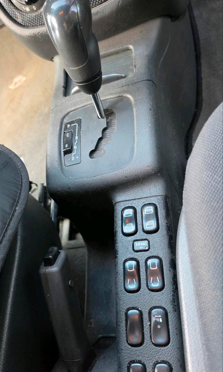 Mercedes-Benz Vaneo 2004 — photo 11